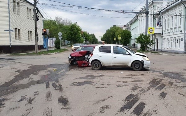 В Курганской области за сутки 3 ребёнка пострадали в ДТП В Курганской области за сутки 3 ребёнка пострадали в ДТП