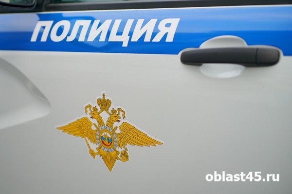 Житель Курганской области поджёг дверь сельсовета из-за неприязни к сотруднику Житель Курганской области поджёг дверь сельсовета из-за неприязни к сотруднику