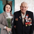 Заместители губернатора и руководители органов власти поздравляют ветеранов с Днем Победы
Заместители губернатора и руководители органов власти поздравляют ветеранов с Днем Победы