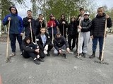 
											Курганские студенты участвуют в благоустройстве города									