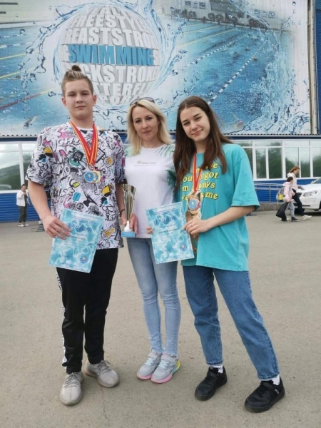 Курганские пловцы привезли из Челябинска шесть медалей Курганские пловцы привезли из Челябинска шесть медалей
