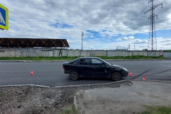 В Кургане подросток на велосипеде попал под колёса авто В Кургане подросток на велосипеде попал под колёса авто