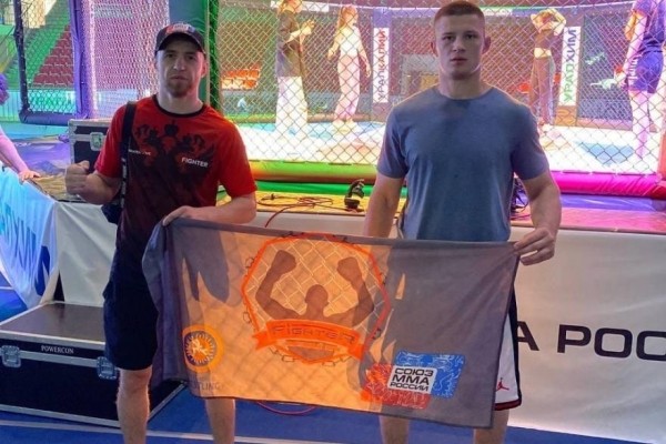 Курганский боец выступил на чемпионате России по ММА