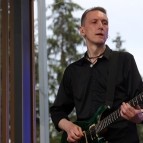 Вадим Шумков и Андрей Яцкин поздравили выпускников Курганской области с окончанием школы
Вадим Шумков и Андрей Яцкин поздравили выпускников Курганской области с окончанием школы
