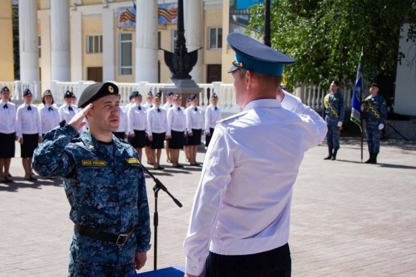 В Кургане наградили медалями судебных приставов