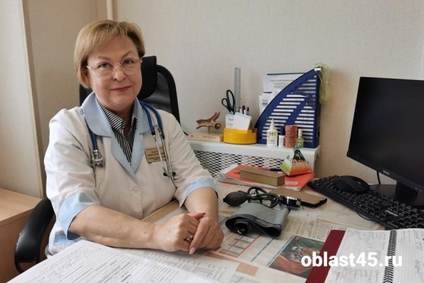 Курганский врач-кардиолог ладит с пациентами уже 30 лет 