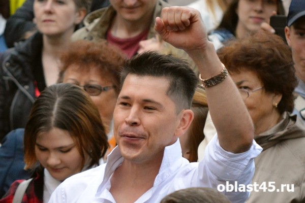 «Цой жив!». Курганцы услышали «Кукушку» и нашли «Звезду по имени Солнце» «Цой жив!». Курганцы услышали «Кукушку» и нашли «Звезду по имени Солнце»