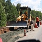 Губернатор Вадим Шумков проконтролировал ремонт трассы Курган – Воскресенское – граница Казахстана
Губернатор Вадим Шумков проконтролировал ремонт трассы Курган – Воскресенское – граница Казахстана