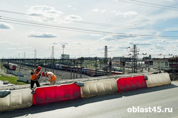 В Кургане до конца лета полностью закрывают Некрасовский мост