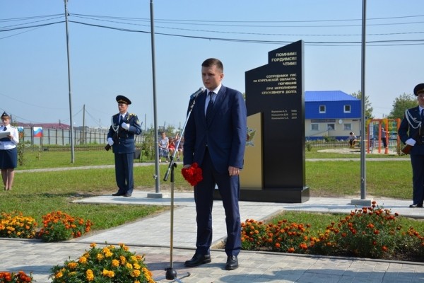 Трое сотрудников УФСИН отдали свою жизнь ради спасения других Трое сотрудников УФСИН отдали свою жизнь ради спасения других