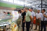 
											Губернатор Вадим Шумков проконтролировал, как организованы ярмарки с продукцией местных производителей									