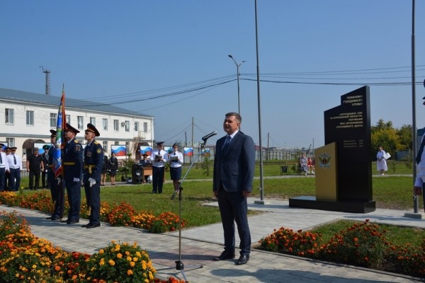 Трое сотрудников УФСИН отдали свою жизнь ради спасения других Трое сотрудников УФСИН отдали свою жизнь ради спасения других