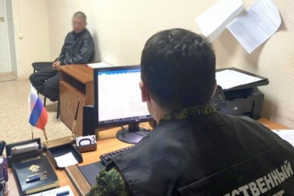 В Курганской области мужчина порезал сожительницу и собутыльников