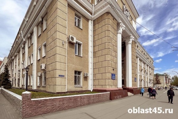Не было денег на такси: житель Курганской области уехал домой на чужой «Газели» Не было денег на такси: житель Курганской области уехал домой на чужой «Газели»