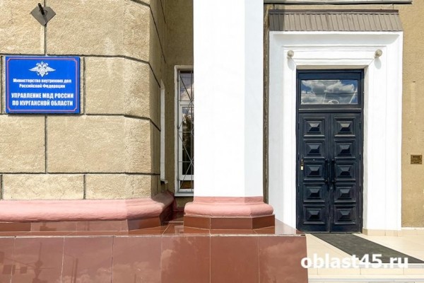 В Курганской области ревность стала причиной поджога машины В Курганской области ревность стала причиной поджога машины