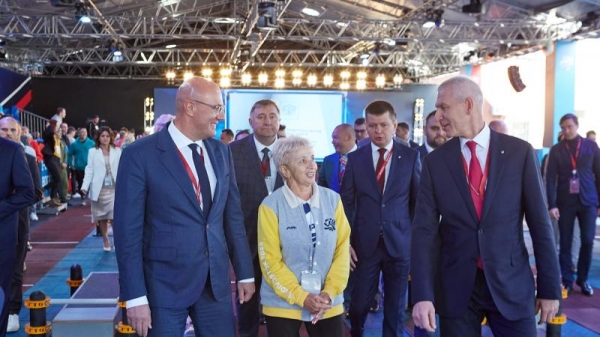 Дмитрий Чернышенко посетил &laquo;Арену ГТО&raquo; во Владивостоке
