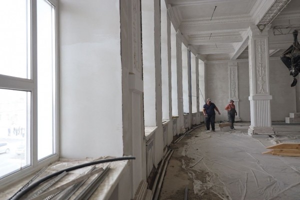 В Кургане продолжается ремонт театров В Кургане продолжается ремонт театров