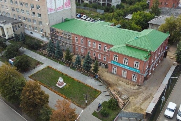 В Кургане продолжается ремонт театров В Кургане продолжается ремонт театров