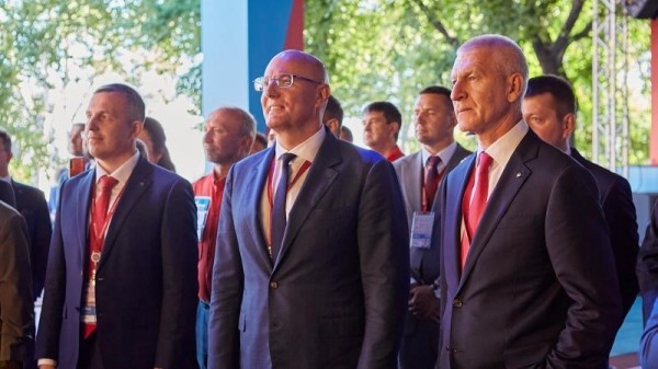 Дмитрий Чернышенко посетил &laquo;Арену ГТО&raquo; во Владивостоке
