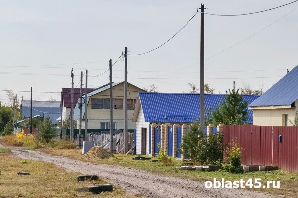 &laquo;Живём и радуемся&raquo;: курганской семье бесплатно подвели газ 