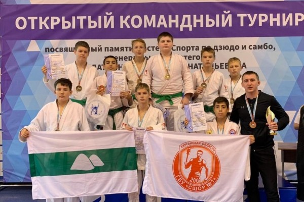 Курганские дзюдоисты привезли третье командное место из Челябинска