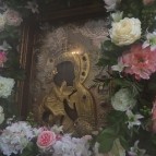 
											Губернатор Вадим Шумков принял участие в литургии перед крестным ходом с чудотворной Феодоровской иконой									