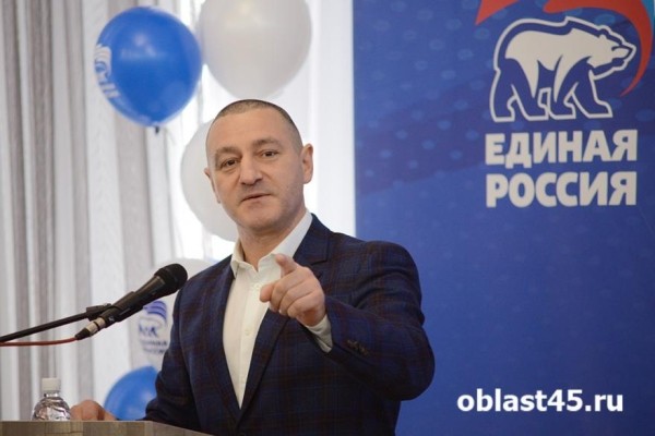 За что курганские единороссы несут ответственность?