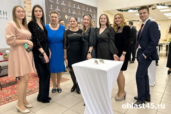 Лучшим студентам Курганского госуниверситета вручили &laquo;Золотую Оливу&raquo;