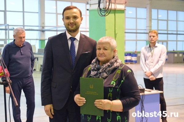 Лучшие сотрудники &laquo;Курганприбора&raquo; получили награды от губернатора и Совета Федерации