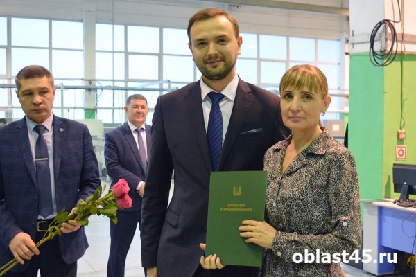 Лучшие сотрудники &laquo;Курганприбора&raquo; получили награды от губернатора и Совета Федерации