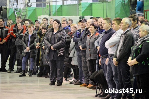 Лучшие сотрудники &laquo;Курганприбора&raquo; получили награды от губернатора и Совета Федерации