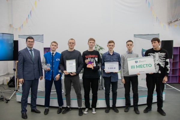 Курганские студенты пораскинули мозгами и заработали денег Курганские студенты пораскинули мозгами и заработали денег