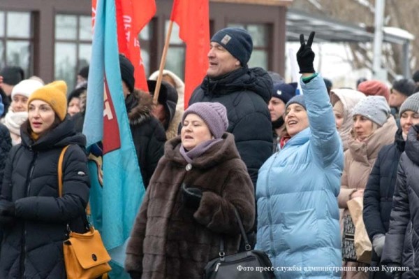 В Центральном парке культуры и отдыха прошел концерт «Слава Защитникам Отечества!» В Центральном парке культуры и отдыха прошел концерт «Слава Защитникам Отечества!»