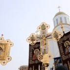 
											Губернатор Вадим Шумков принял участие в литургии перед крестным ходом с чудотворной Феодоровской иконой									