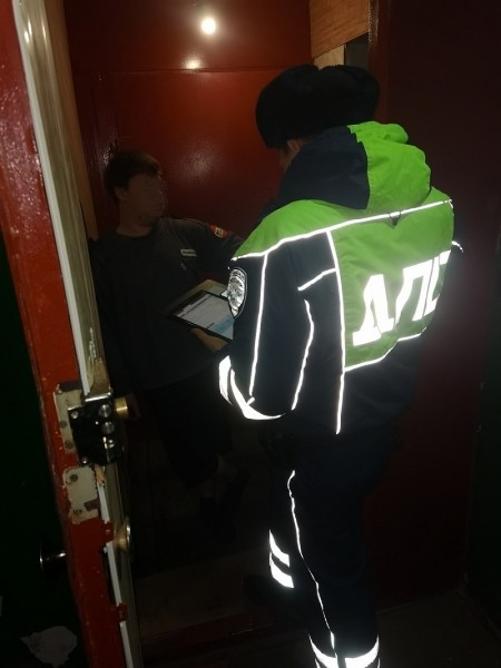 В Зауралье злостные неплательщики штрафов ГИБДД оказались в спецприёмнике