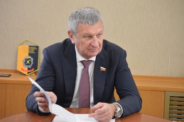 Сенатор Муратов выслушает курганцев на личном приеме