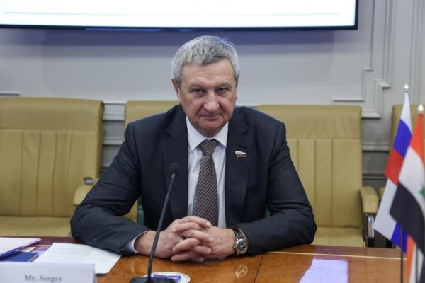 Сенатор Муратов усиливает позиции на международной арене