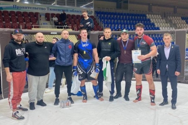Курганский боец ММА стал чемпионом УрФО Курганский боец ММА стал чемпионом УрФО