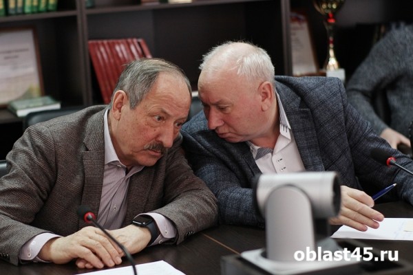 Сенатор Муратов предложил курганским заводам перечислять «десятину» на нужды СВО Сенатор Муратов предложил курганским заводам перечислять «десятину» на нужды СВО