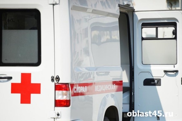 Женщина, пострадавшая в смертельной аварии под Курганом, жива