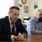 Заместитель губернатора Константин Ермаков провел рабочую встречу с членом ЦИК РФ Людмилой Маркиной
Заместитель губернатора Константин Ермаков провел рабочую встречу с членом ЦИК РФ Людмилой Маркиной