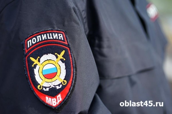 В Кургане жестоко избили 15-летнего подростка В Кургане жестоко избили 15-летнего подростка