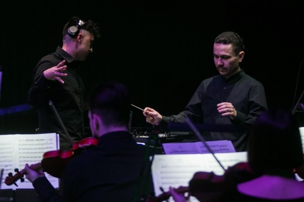 В Курганской филармонии DJ FIRST отыграл юбилейный концерт 