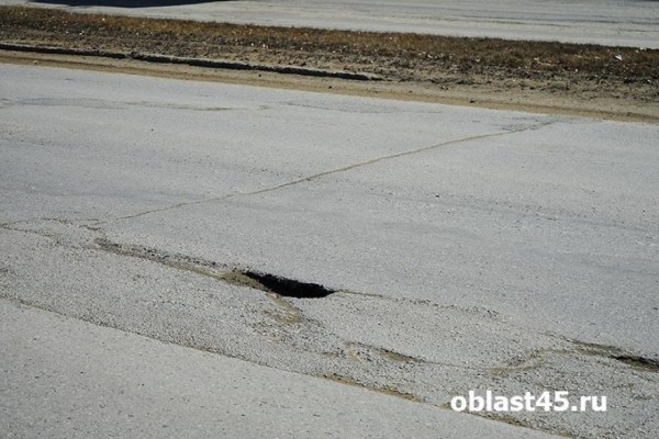 В Кетовском округе отремонтируют дороги за 1,4 млрд рублей В Кетовском округе отремонтируют дороги за 1,4 млрд рублей