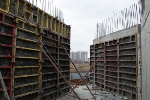 В курганском микрорайоне «подрастает» большая школа В курганском микрорайоне «подрастает» большая школа