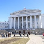
											Губернатор Вадим Шумков встретился со студентами Уральского федерального университета									
