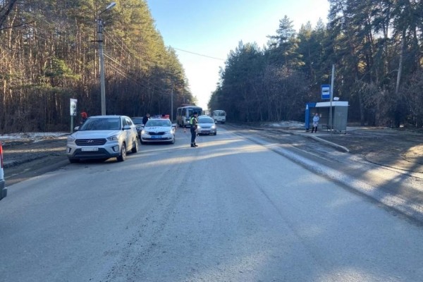 В Шадринске два подростка попали под колёса на одной дороге