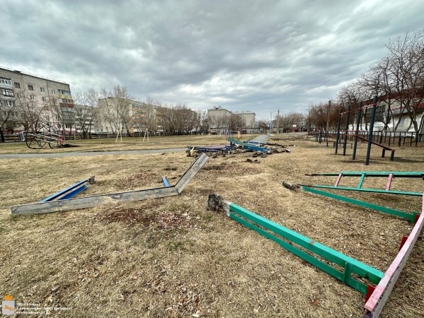 В Курганской области строят спортплощадку с беспроводным интернетом В Курганской области строят спортплощадку с беспроводным интернетом