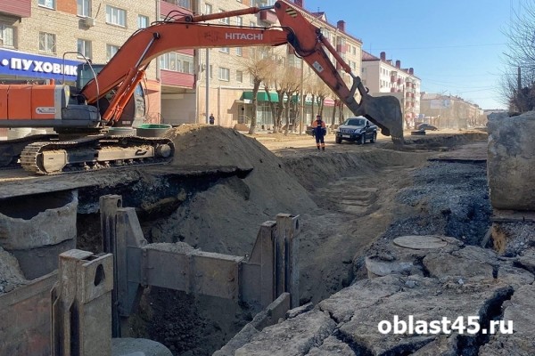 В Кургане в этом году установят около 30 светофоров В Кургане в этом году установят около 30 светофоров