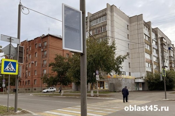 На центральных перекрёстках Кургана не работают светофоры На центральных перекрёстках Кургана не работают светофоры